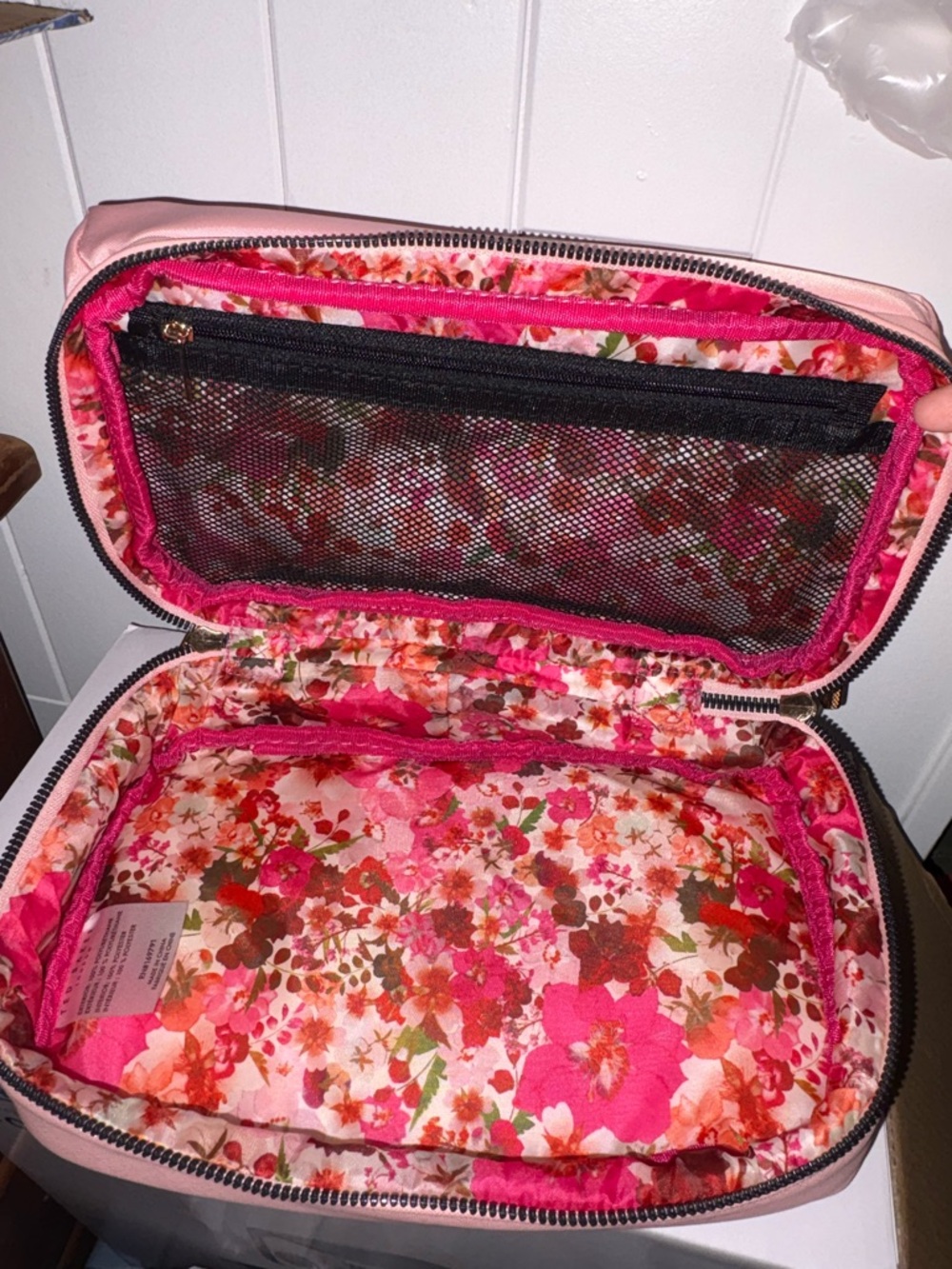 Ted Baker Blush Pink Satin Travel Makeup Pouch - Picture 3 of 7